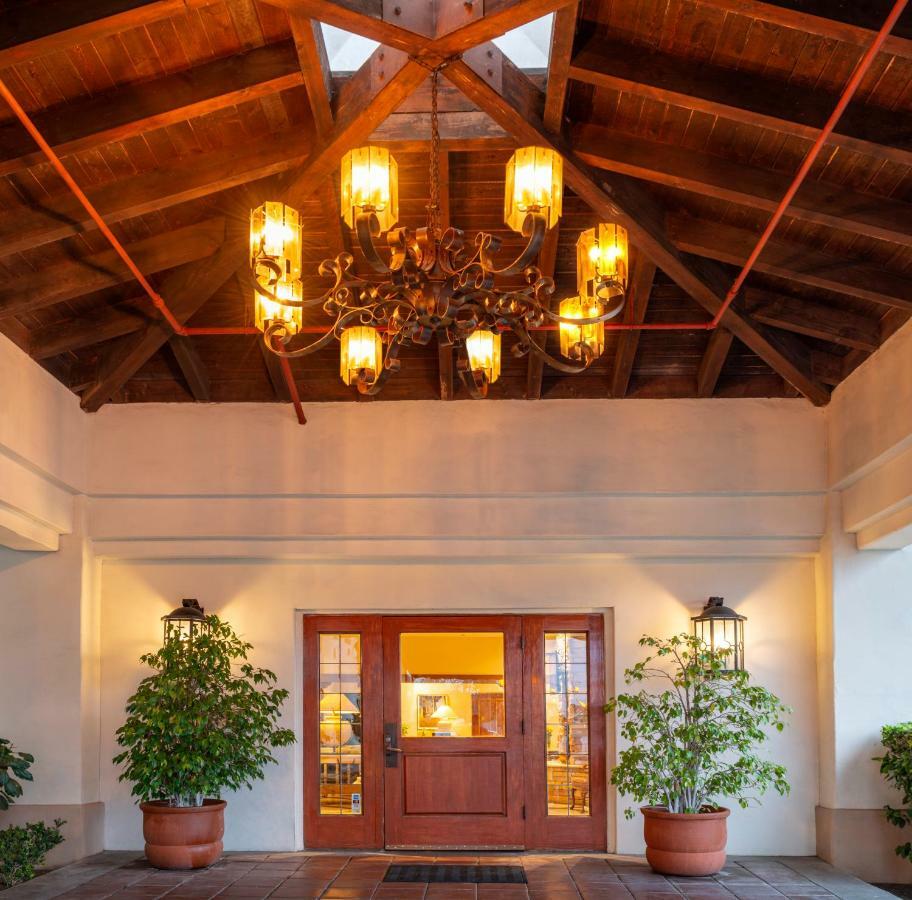 Clocktower Inn Ventura Exterior photo